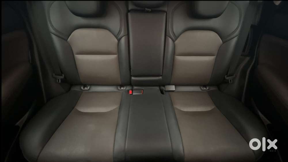 Toyota Urban Cruiser Hyryder V Hybrid Aero Edition, 2023