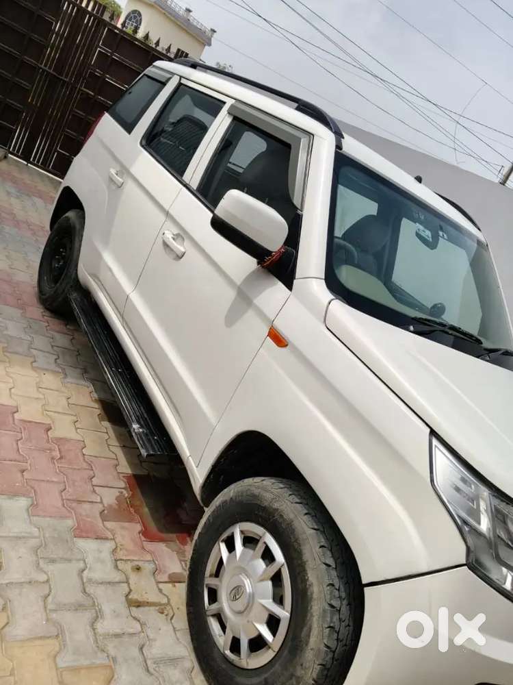 Mahindra Tuv 300 Model 2016