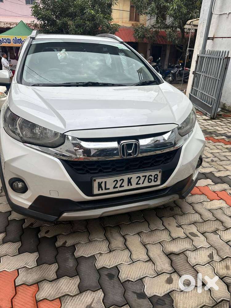 Honda Wr-v Vx I-vtec 2017  66,000 Km  Petrol  Manual  Well Maintai