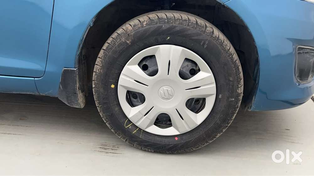 Maruti Suzuki Swift Dzire 1.3 Vxi, 2014, Petrol