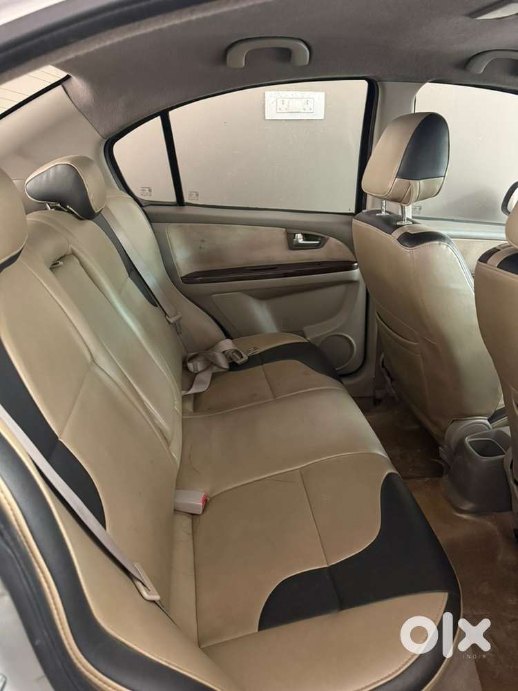 Maruti Suzuki Sx4 2010