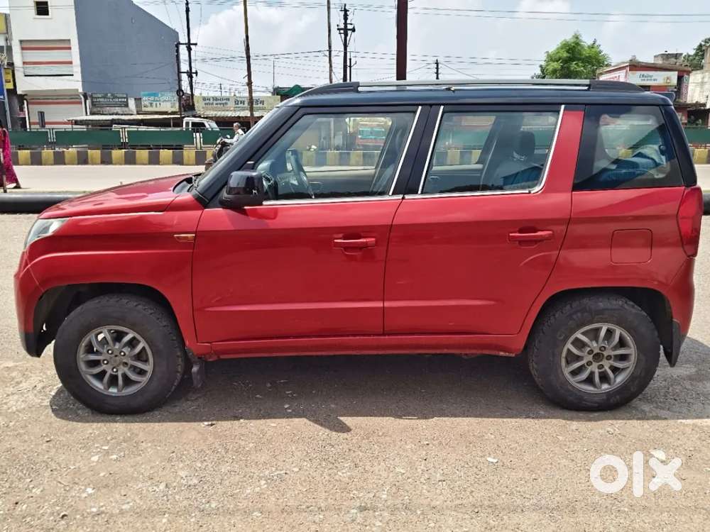 Mahindra Tuv 300 T10 Dual Tone, 2018, Diesel