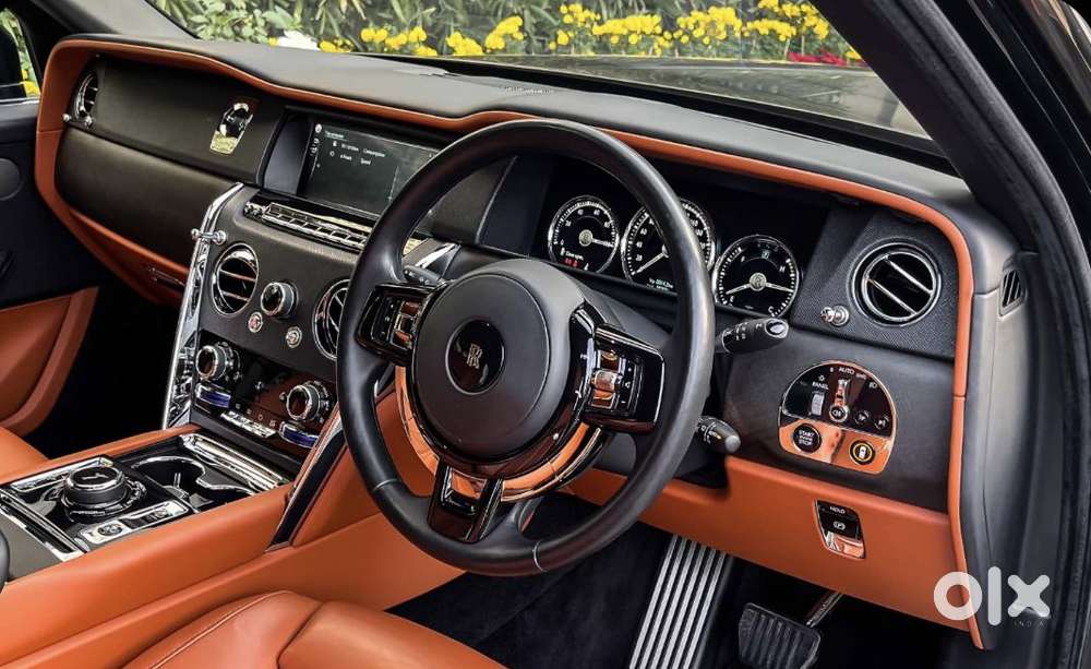 Rolls-royce Cullinan, 2022, Petrol