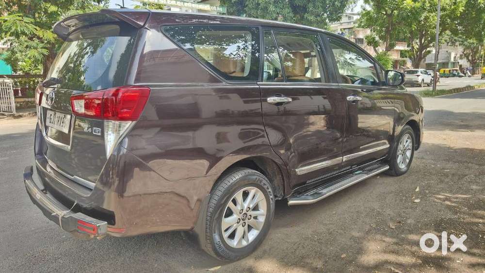 Toyota Innova Crysta 2.4 Gx Mt 8s, 2017, Diesel