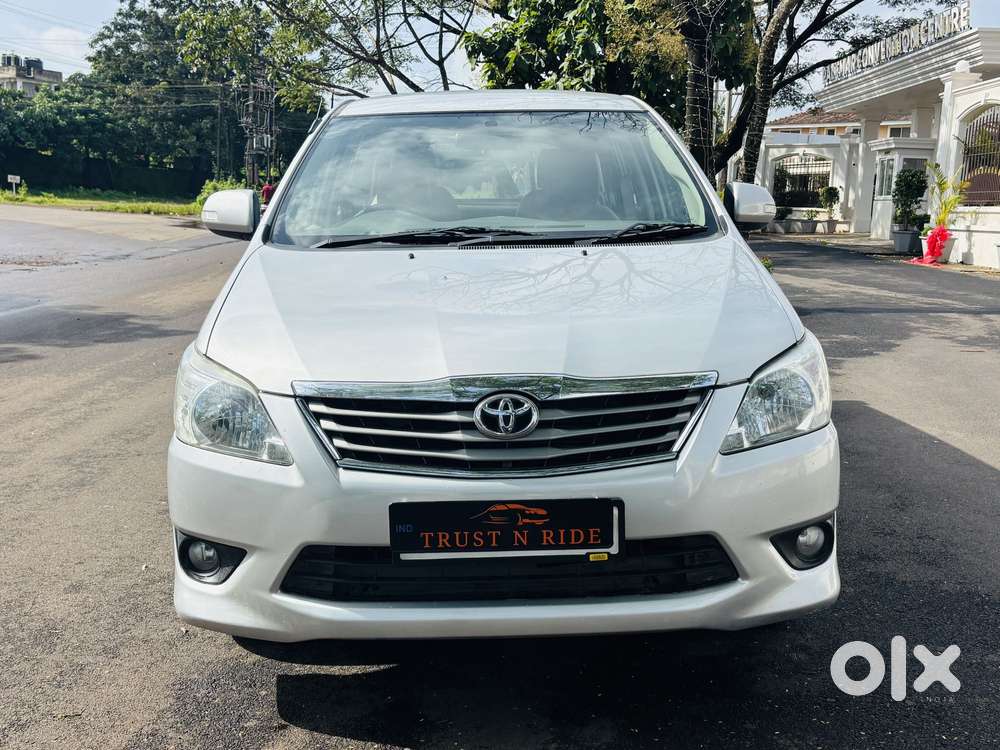 Toyota Innova 2.5 Vx 7 Str Bs-iii, 2012, Diesel