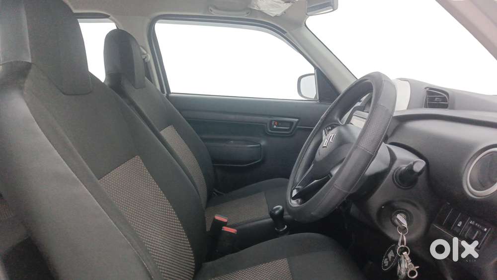 Maruti Suzuki S-presso Vxi Plus, 2022, Petrol