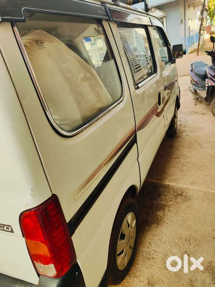 Maruti Suzuki Eeco 2011 Urgent Sale