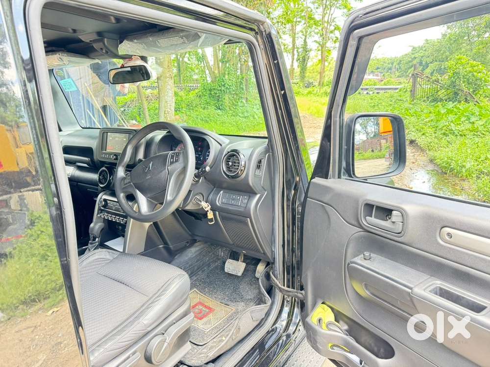 Mahindra Thar 2.0at Rwd Petrol 2024