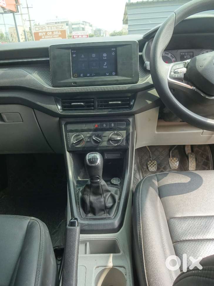 Skoda Kushaq 1.0 Tsi Active, 2022, Petrol