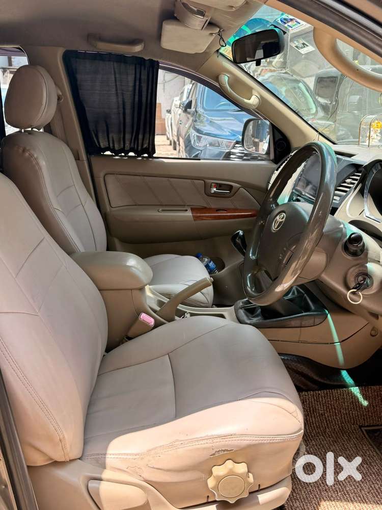 Toyota Fortuner 4x4 Mt, 2010, Diesel