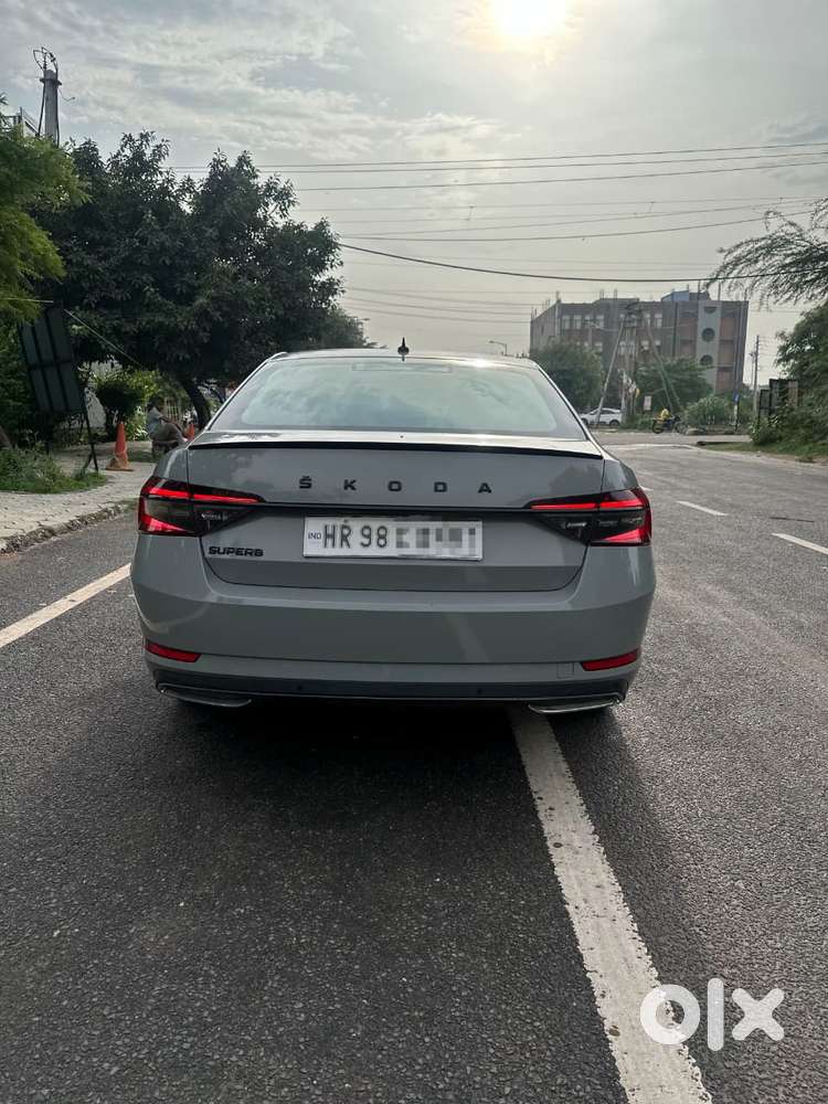 Skoda Superb 2.0 Sportline Tsi At, 2021, Petrol