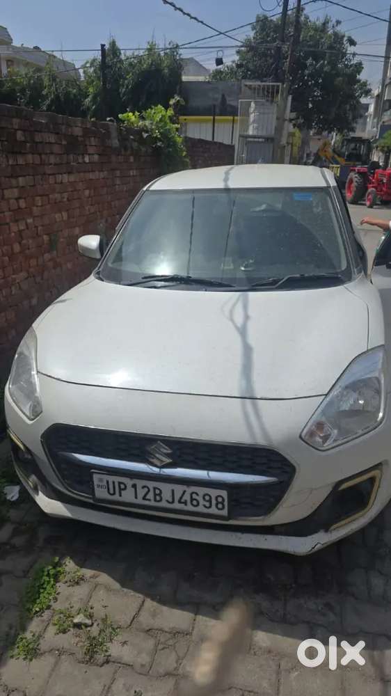 Swift Maruti Suzuki 2021 Petrol Manual 73000 Km
