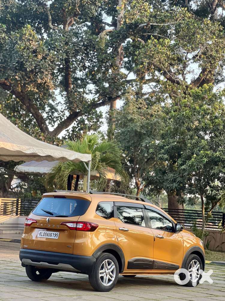 Renault Triber Rxz Easy-r Amt, 2021, Petrol