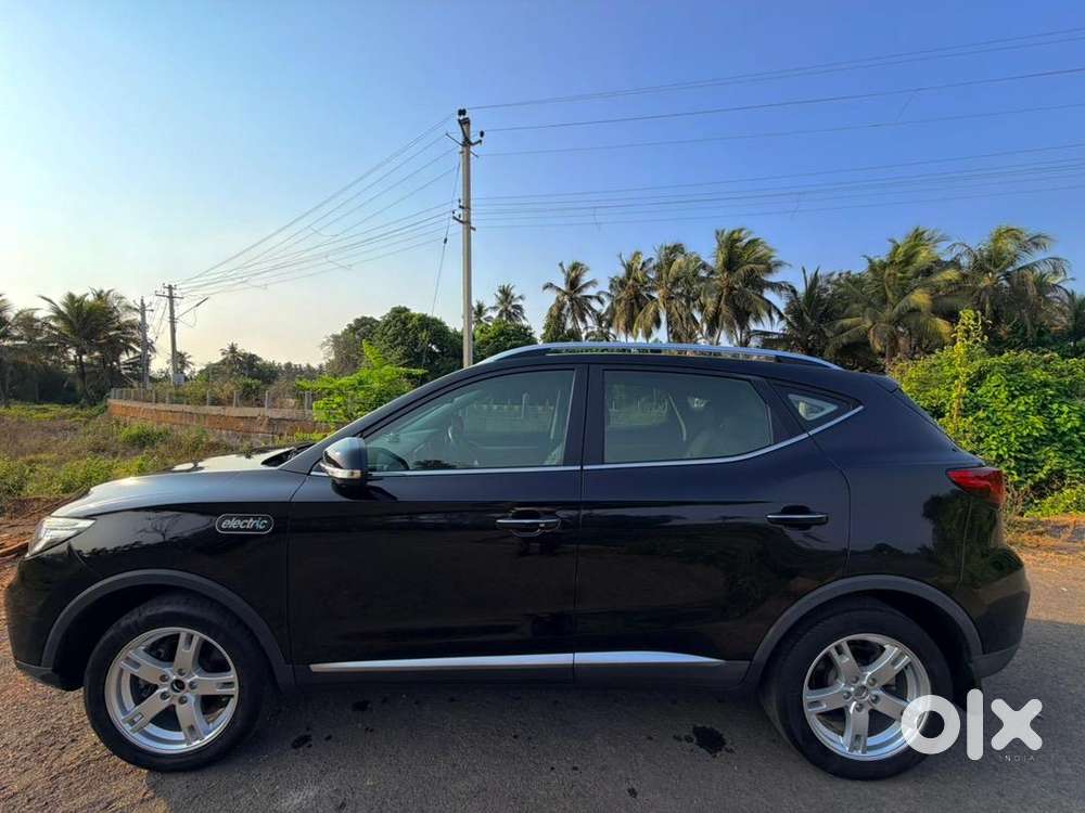 Mg Zs Ev 2023 Electric 42642 Km Driven