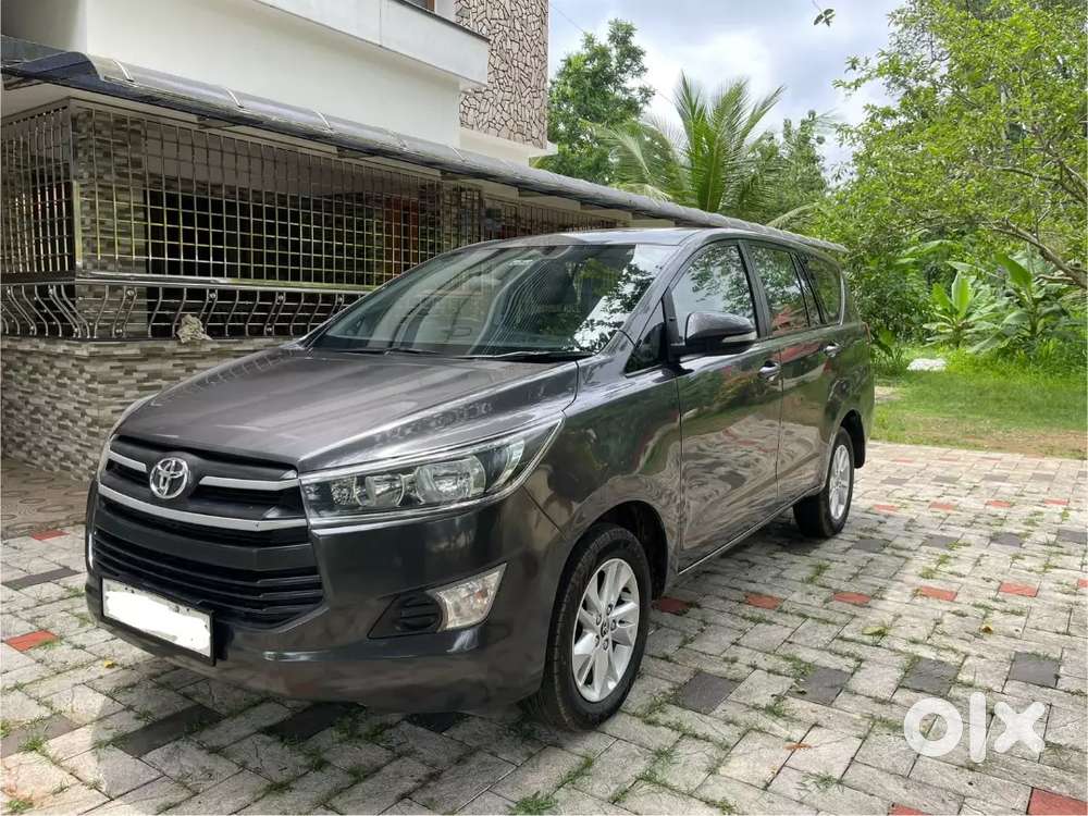 Toyota Innova Crysta 2017 Diesel Manual Car
