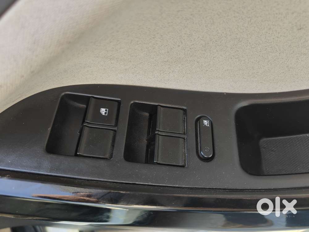 Tata Curvv Crtv Amt, 2025, Petrol