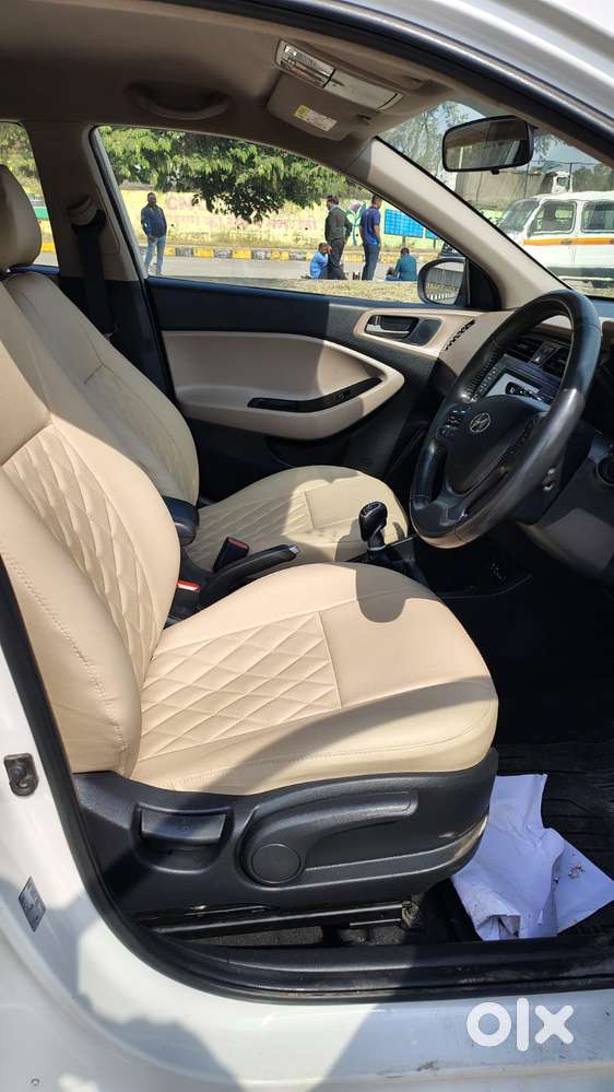 Hyundai I20 Asta (o) 1.2 Ivt Dual Tone, 2018, Diesel