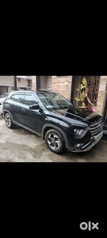 Hyundai Creta Disel  With Alowy Wheel