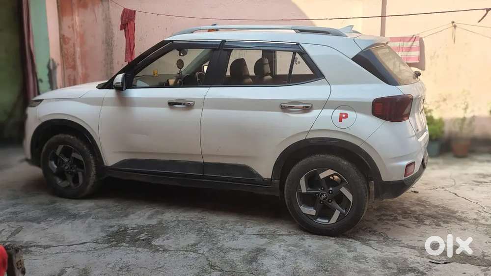 Hyundai New Venue Turbo Top Model Petrol 2020