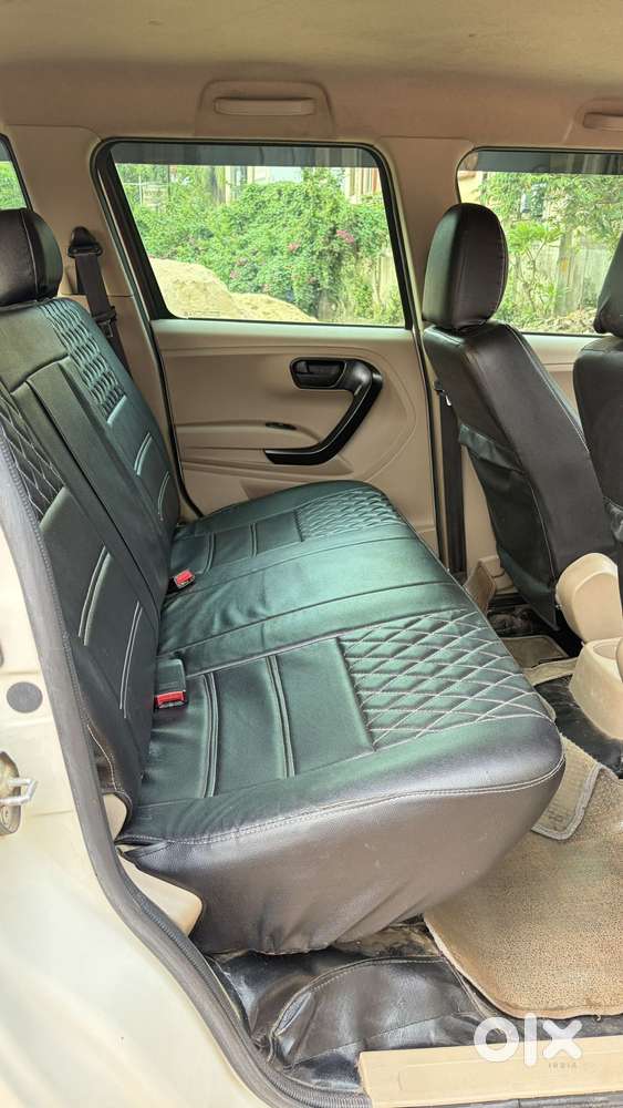Mahindra Bolero Neo N8, 2022, Diesel