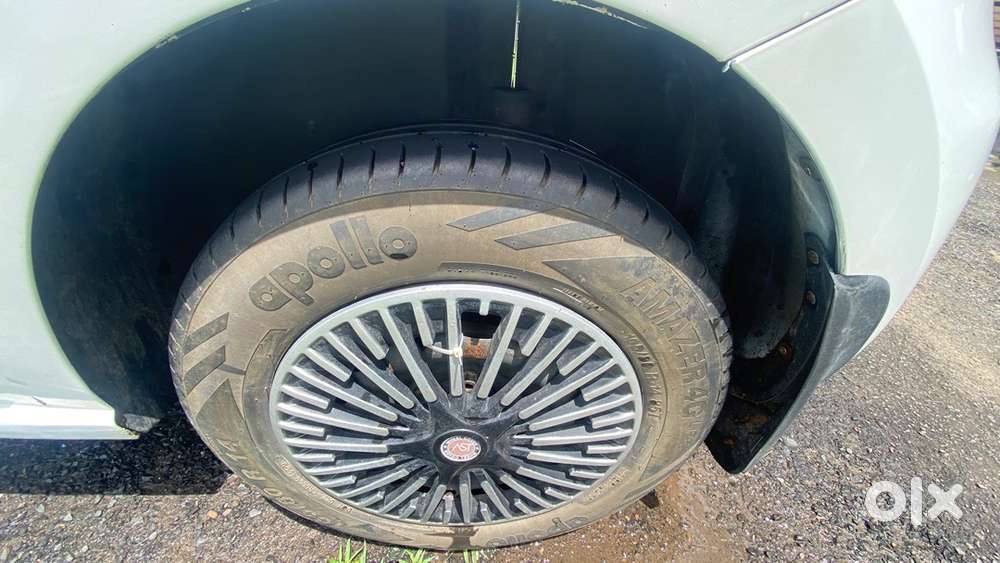 Volkswagen Polo Diesel Manual 2011