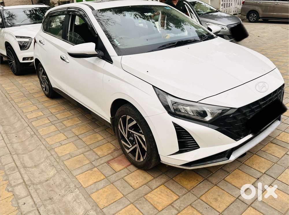 Hyundai Elite I20 Asta (o) 1.2 Mt, 2025, Petrol