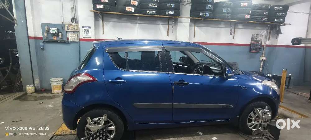 Maruti Suzuki Swift 2013 Diesel 105000 Km Driven