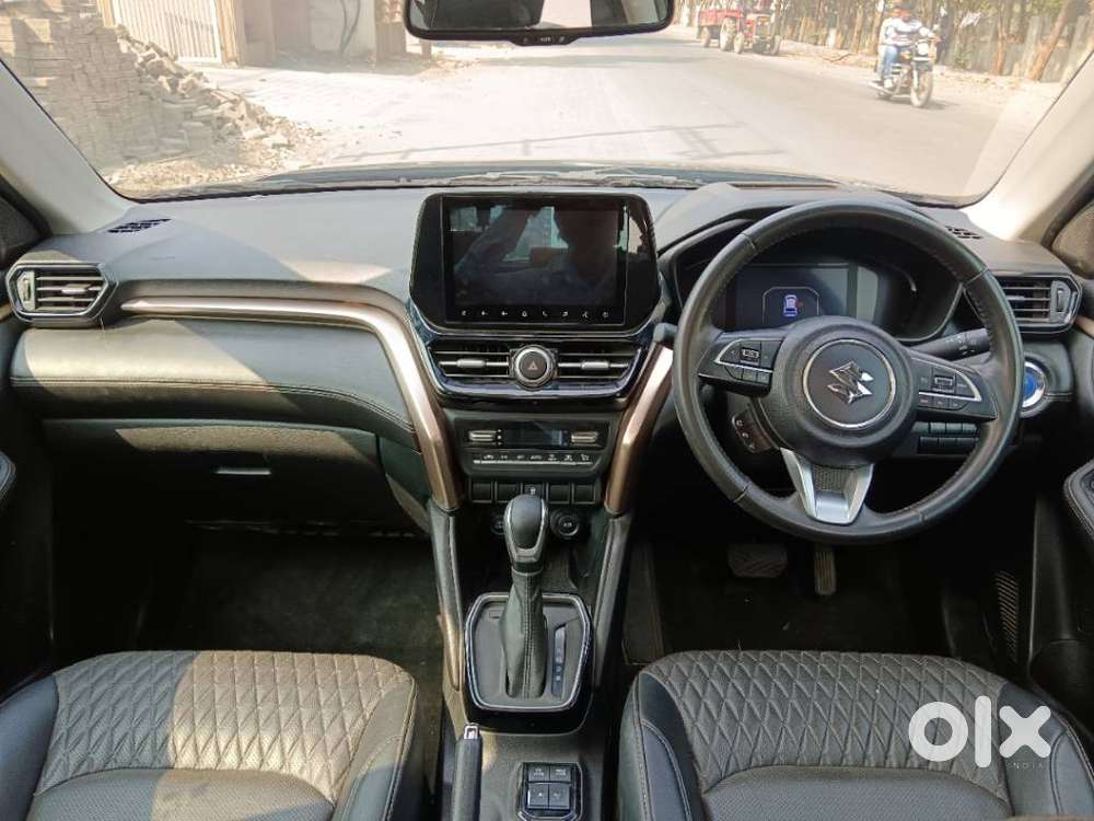 Maruti Suzuki Grand Vitara 1.5 Alpha Plus Intelligent Hybrid Ecvt, 2..