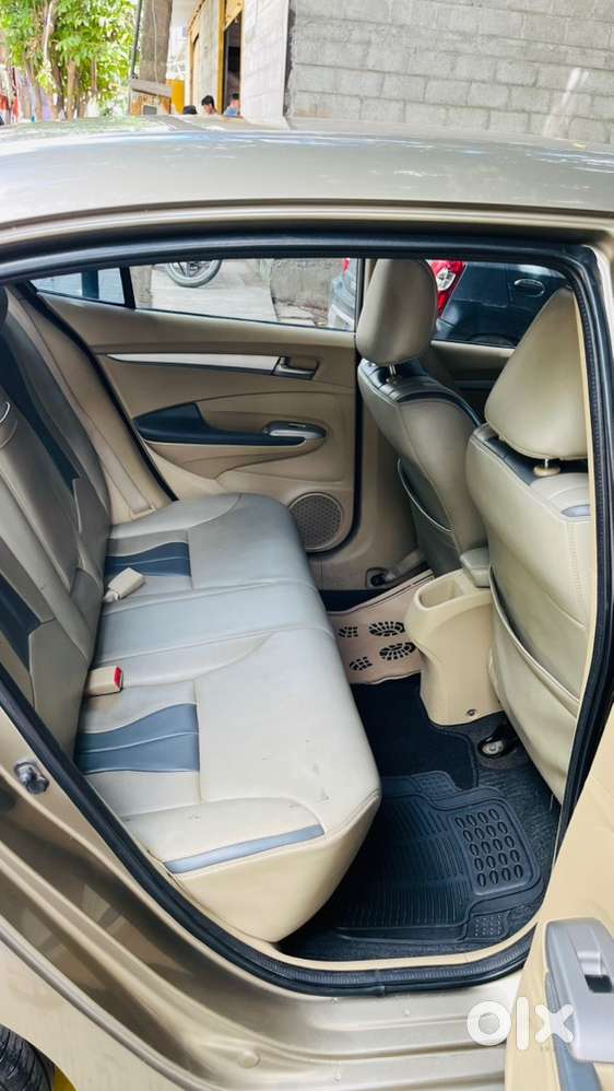 Honda City Petrol 2011 Km Driven 75000