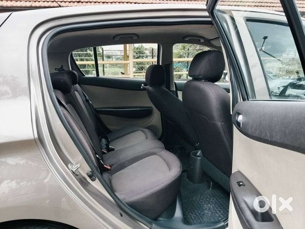 Hyundai I20 Sportz 1.2 Bs-iv, 2013, Petrol