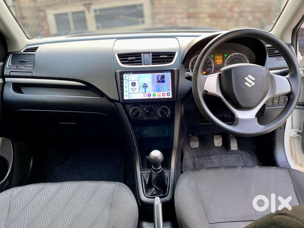 Maruti Suzuki Swift Vxi + Manual, 2012, Petrol