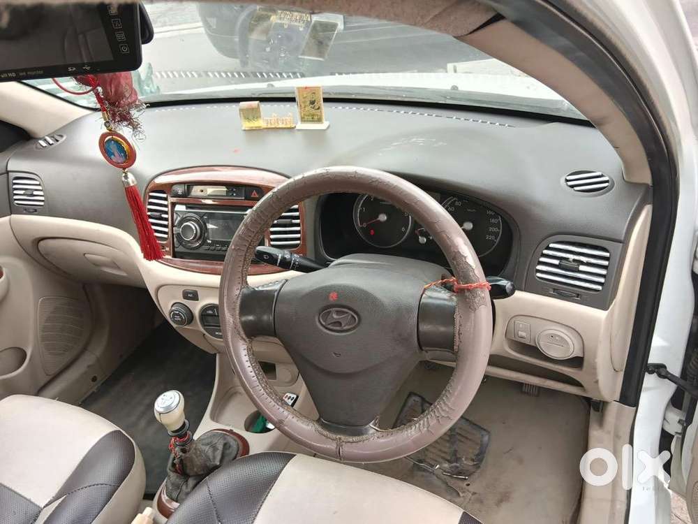 Hyundai Verna 2011 Diesel 120670 Km Driven