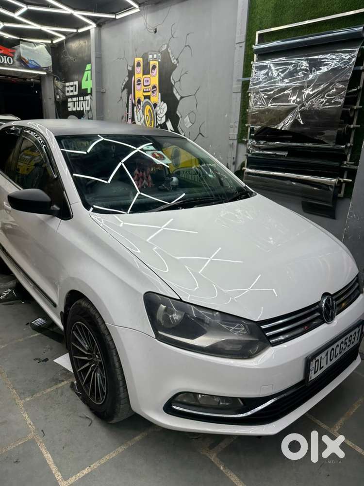 Volkswagen Polo Model 2015