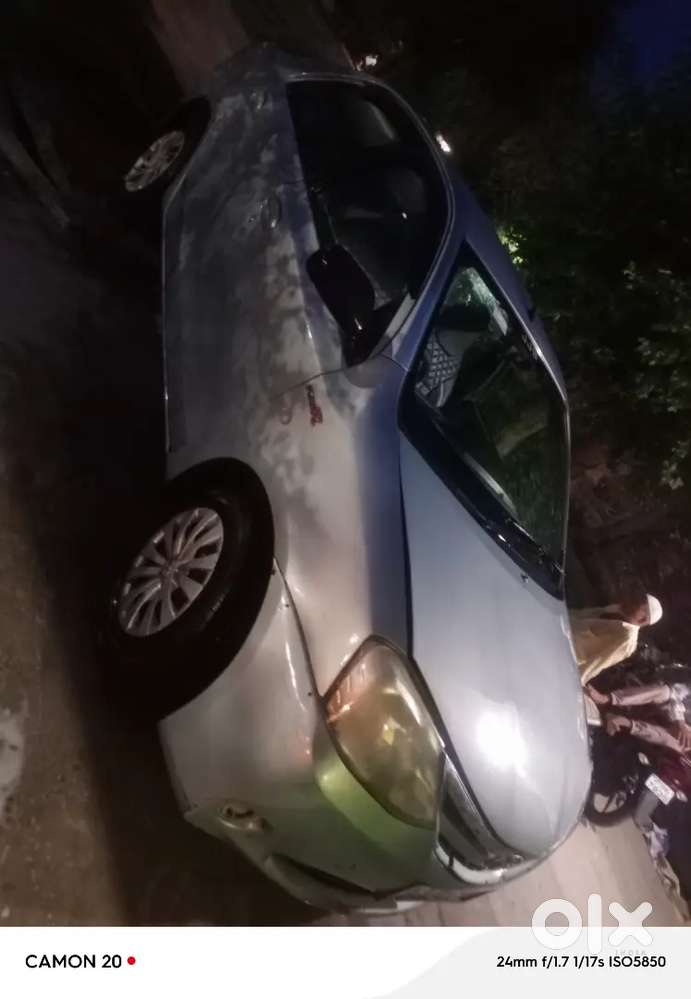 Toyota Etios Cross 2011, 70000 Km Driven