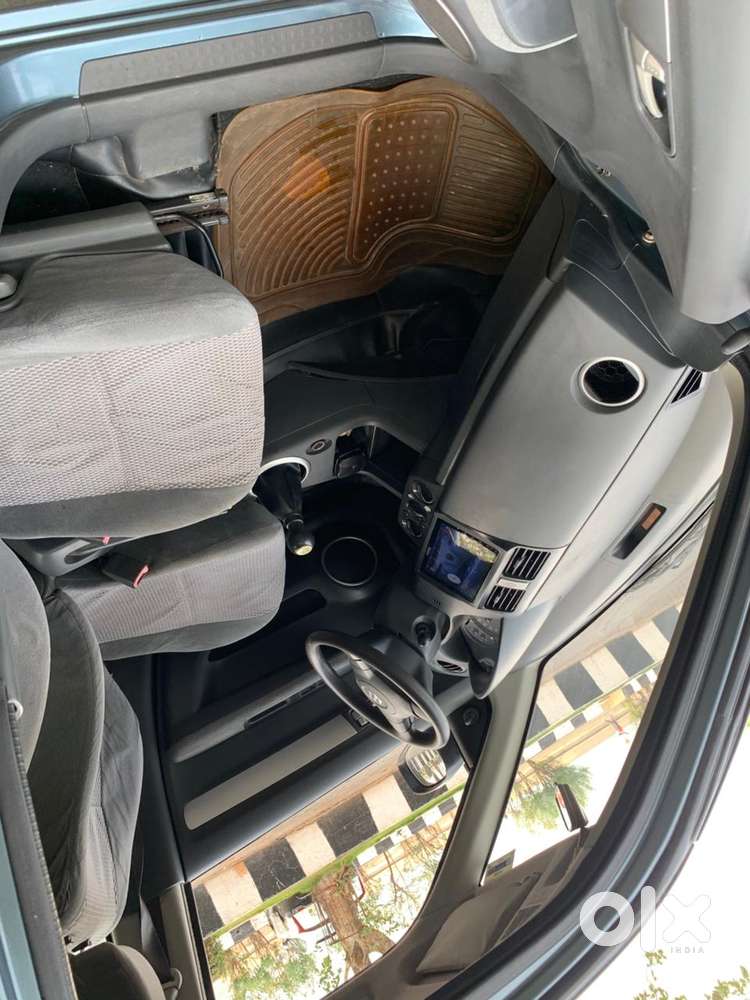 Maruti Suzuki Swift Dzire Vxi(o) Mt, 2011, Petrol
