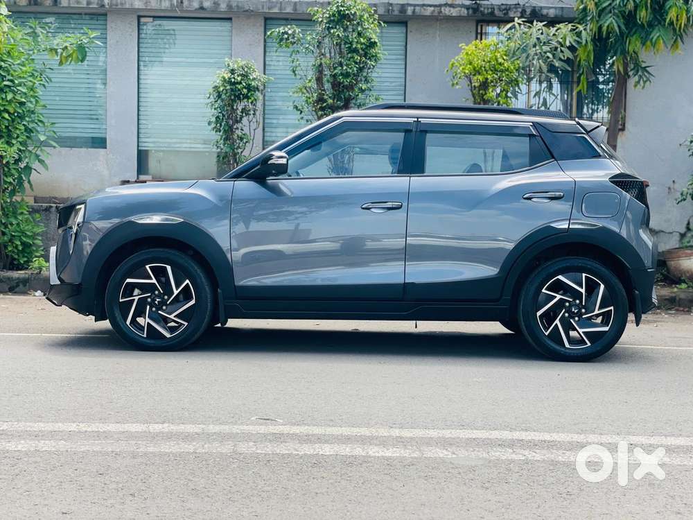 Mahindra Xuv 3xo Ax7 Diesel Mt, 2024, Diesel