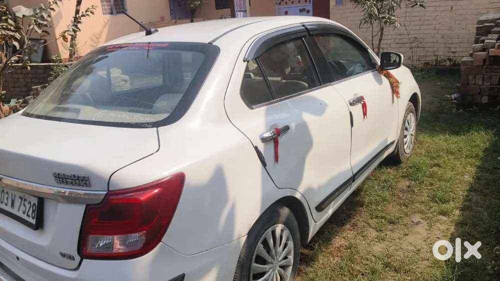 Maruti Suzuki Dzire 2018 Petrol Well Maintained With Cng