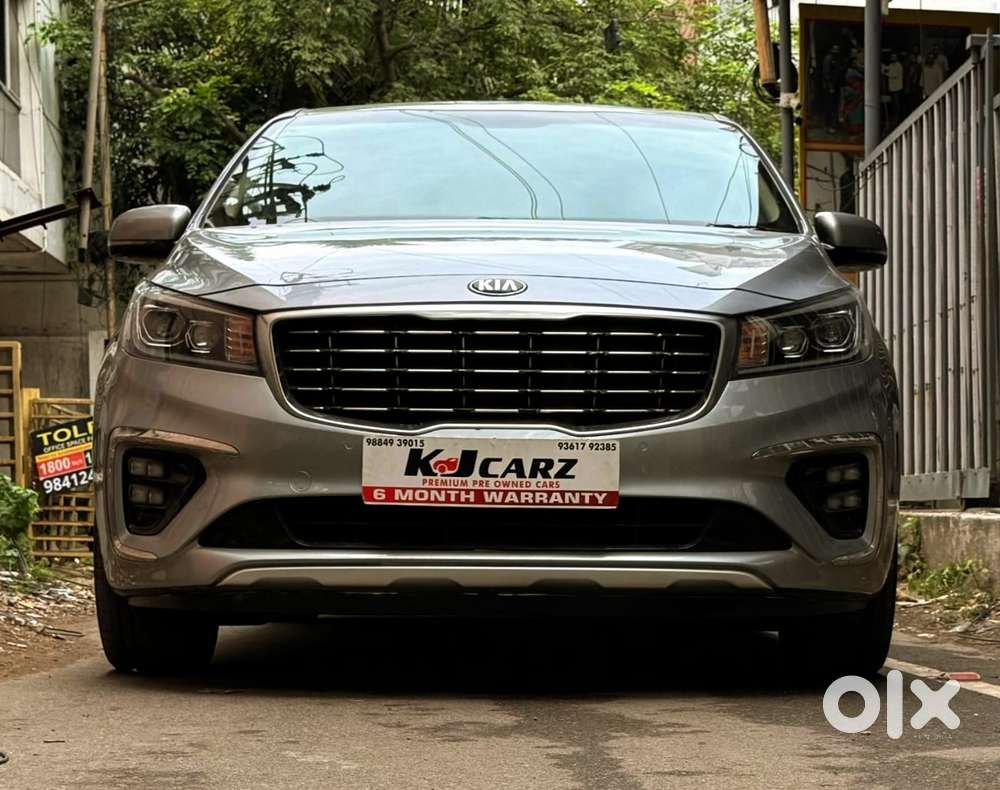 Kia Carnival Premium, 2022, Diesel