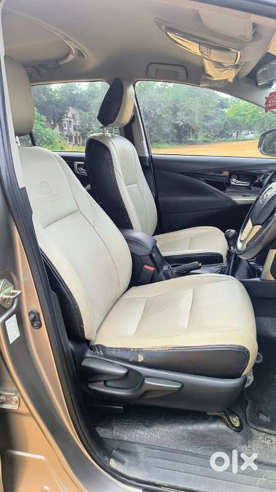 Toyota Innova Crysta