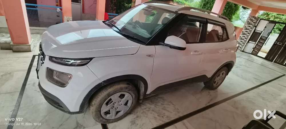 Hyundai Venue S Petrol 2021