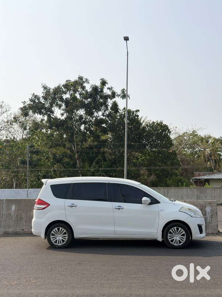 Maruti Suzuki Ertiga Vdi Shvs, 2013, Diesel