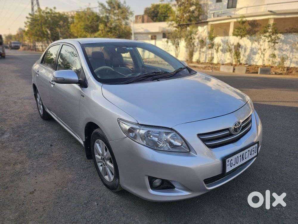 Toyota Corolla Altis 1.8 G Cng, 2010, Cng & Hybrids