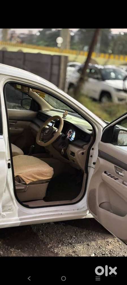 Maruti Suzuki Ertiga Vxi At Petrol, 2022, Cng & Hybrids