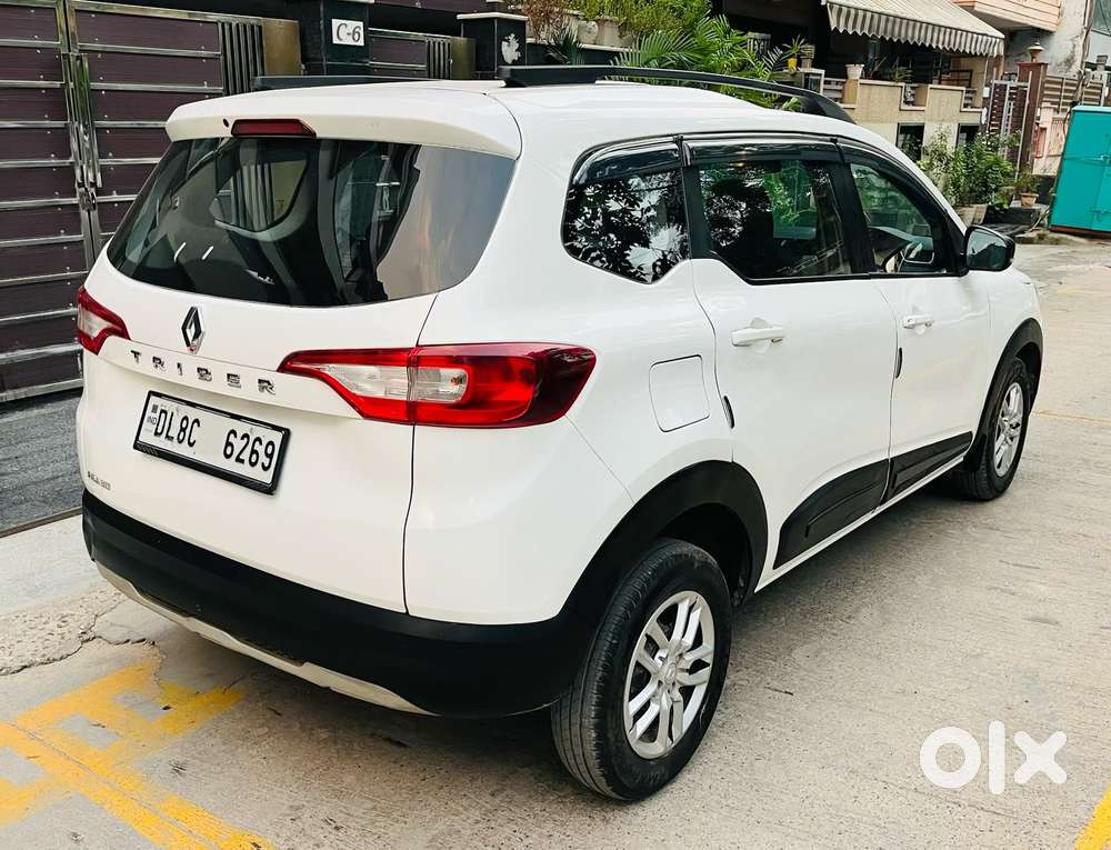 Renault Triber Rxt, 2023, Petrol