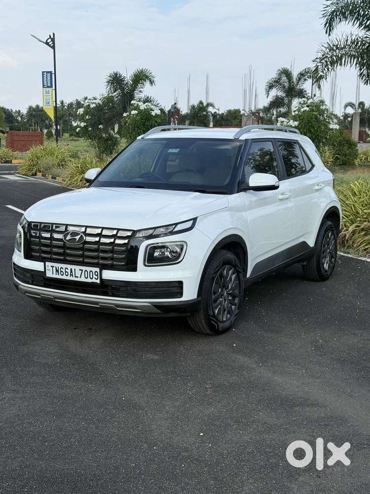 Hyundai Venue Sx (o) Mt 1.5 Diesel, 2023, Diesel