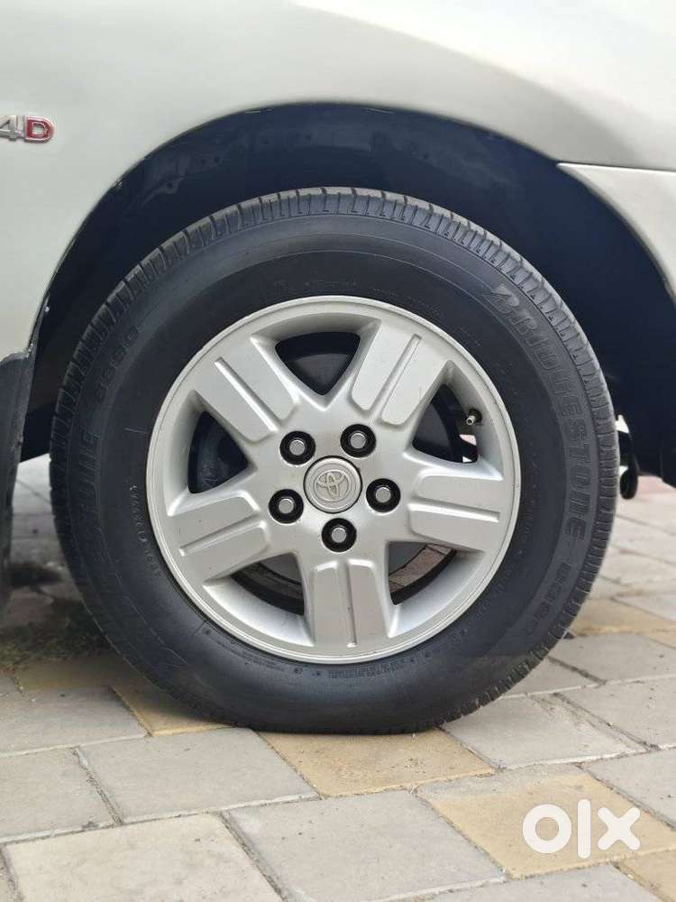Toyota Innova 2.5 V 7 Str, 2007, Diesel