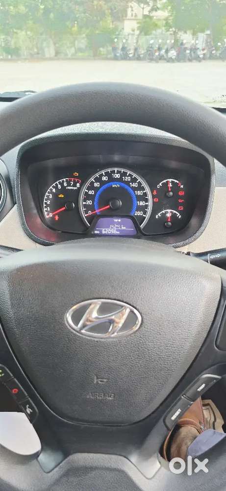 Hyundai Grand I10 Sportz 2019 1st Owner Condition Tip Top