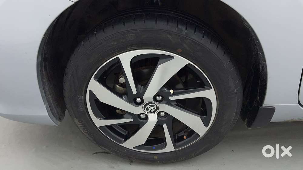 Toyota Glanza 1.2 V, 2023, Petrol