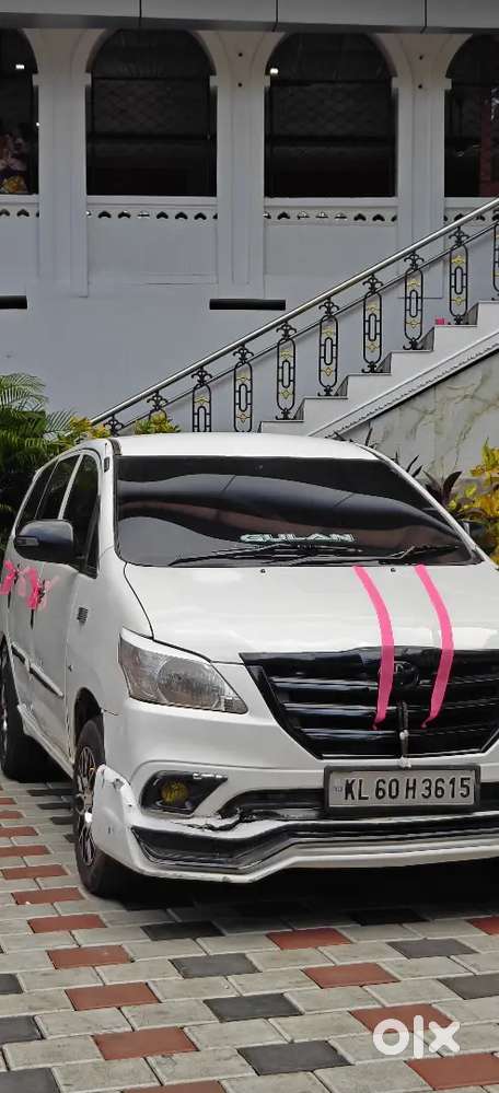 Toyota Innova 2010 Diesel 186000 Km Driven