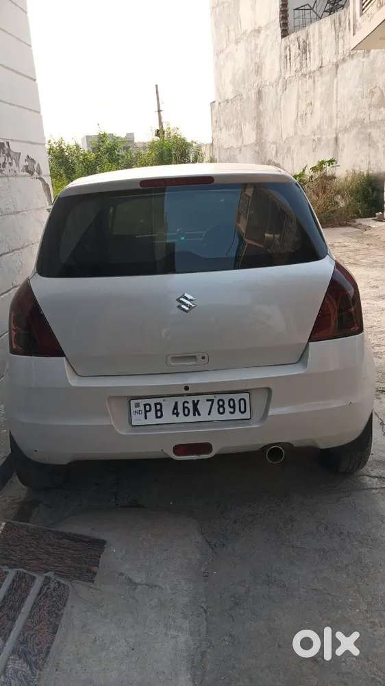 Maruti Suzuki Swift 2011